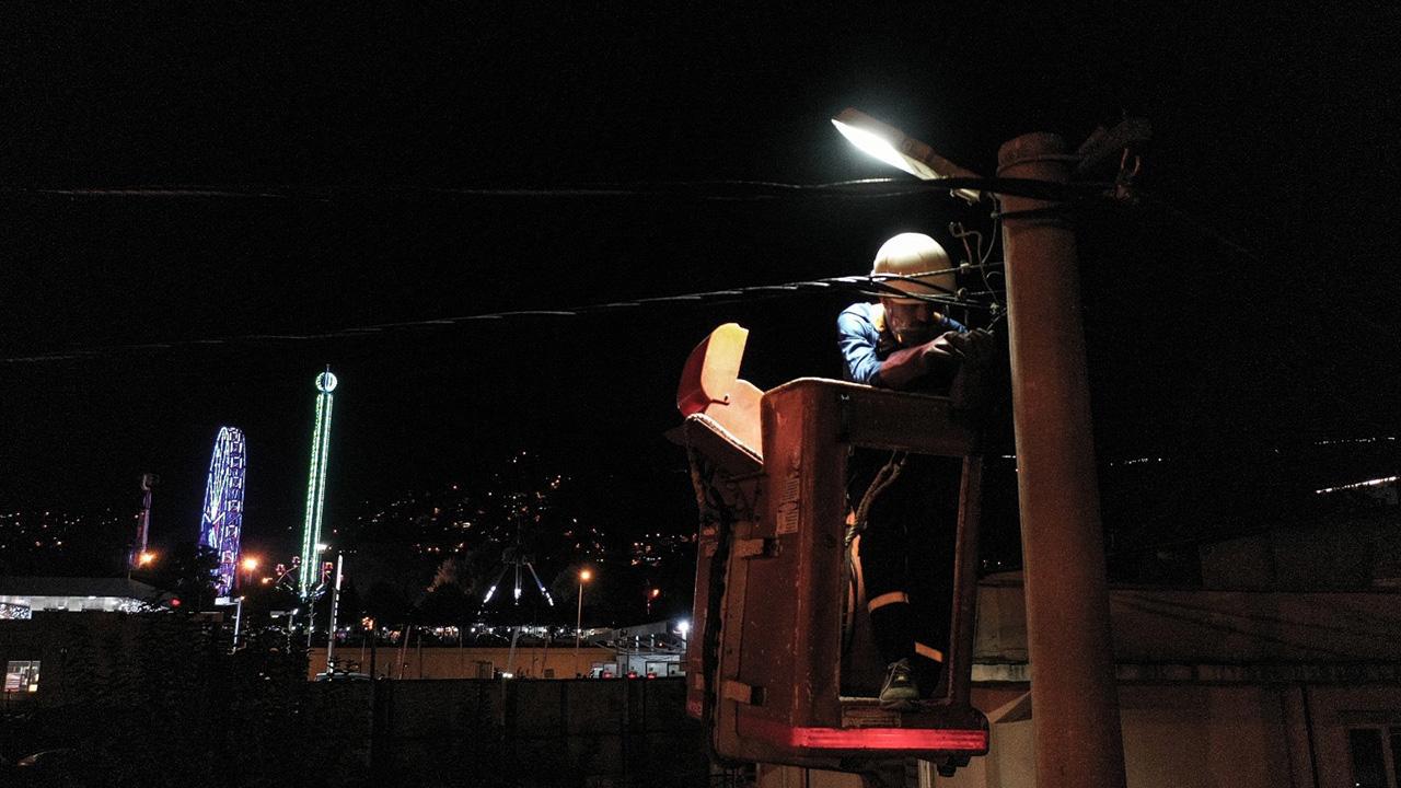Enerji İhtiyacı İçin Yılbaşında da Çalışan Ekipler