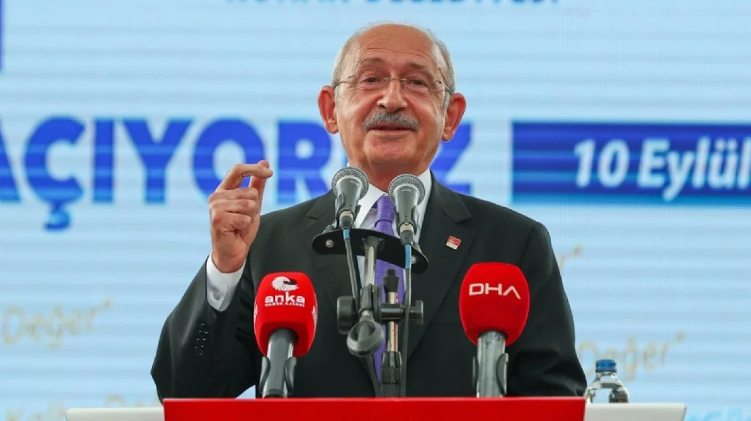 İzmir'deki deniz kirliliği akıllara Kemal Kılıçdaroğlu'nun sözlerini getirdi