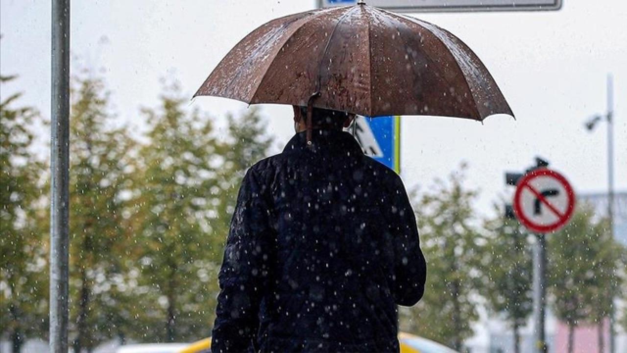 Yaz Sıcaklarına Ara Veriyor: Yağışlı Hava Geri Dönüyor